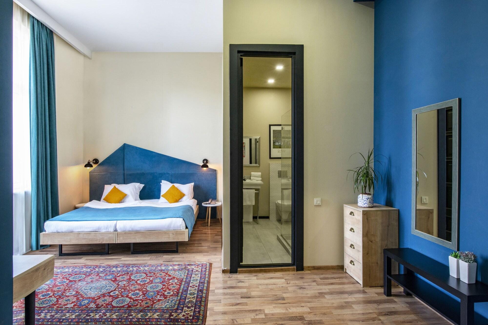 Alphabet Boutique Hotel Тбілісі Екстер'єр фото