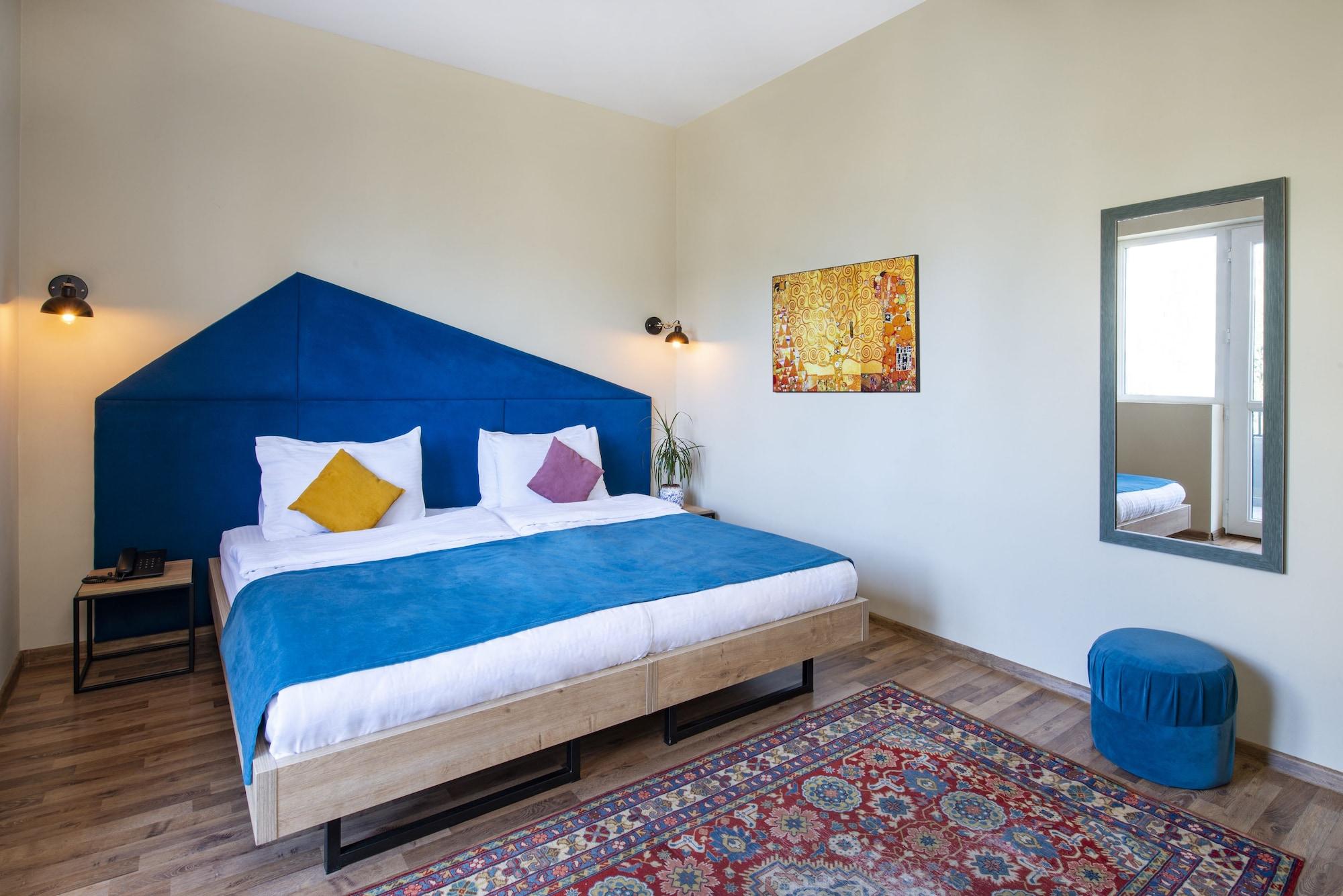 Alphabet Boutique Hotel Тбілісі Екстер'єр фото