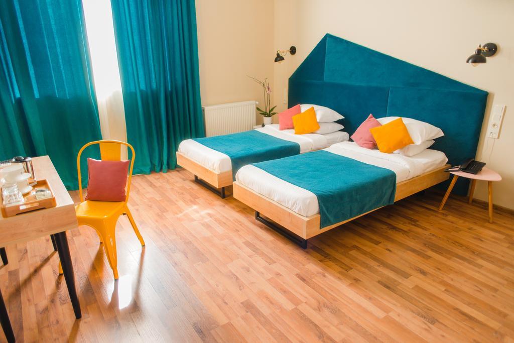 Alphabet Boutique Hotel Тбілісі Екстер'єр фото