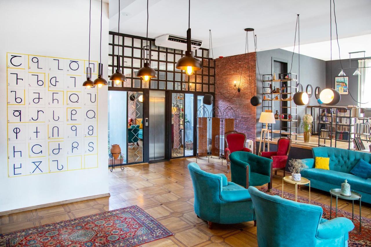 Alphabet Boutique Hotel Тбілісі Екстер'єр фото